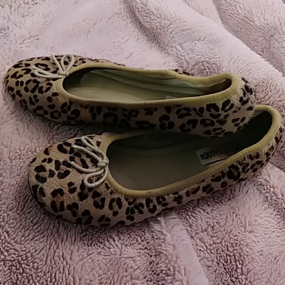Steve Madden leopard flats Size 7 - Picture 4 of 4